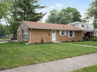 2624 120th Pl, Blue Island, IL