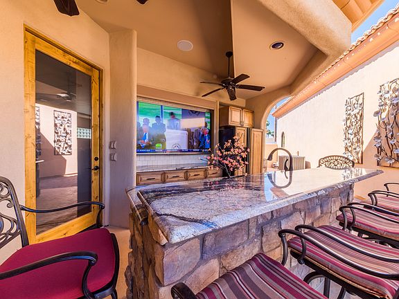 5th image of 3956 E Menlo Cir