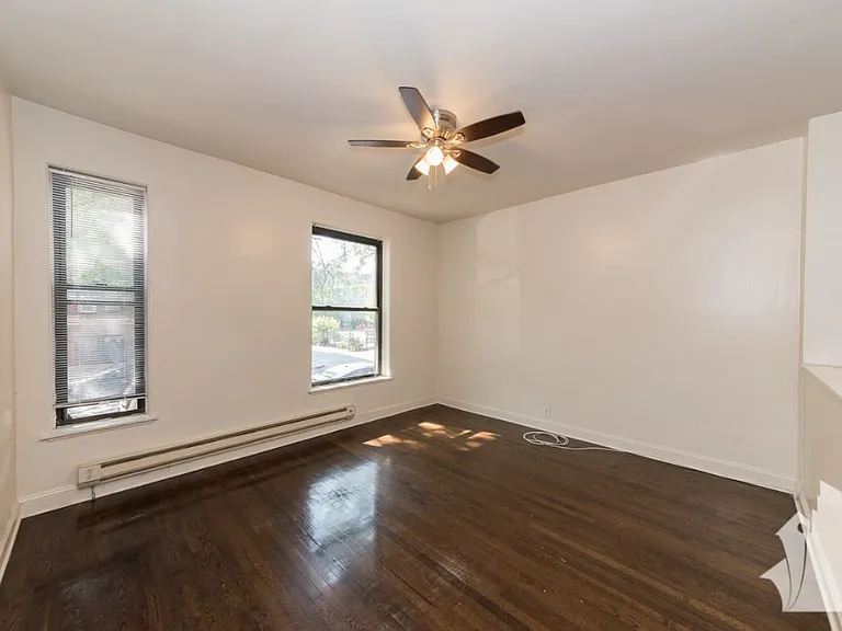 3703 N Hoyne Ave #3 — Photo 1