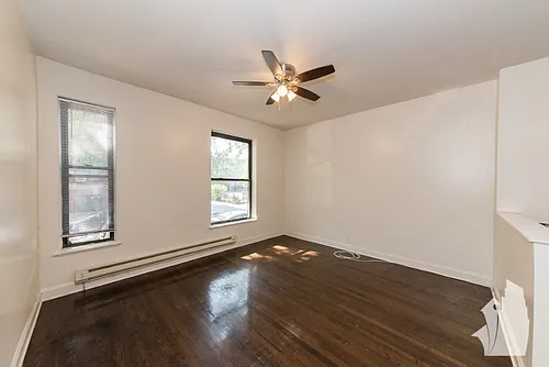 3703 N Hoyne Ave #3 Photo 1 3703 N Hoyne Ave #3 Photo 1