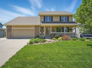 1208 10th Avenue Pl SE, Altoona, IA 50009