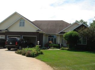 1250 W Flurie Rd, Dakota Dunes, SD 57049