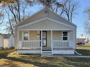 1226 Monroe St, Galesburg, IL 61401