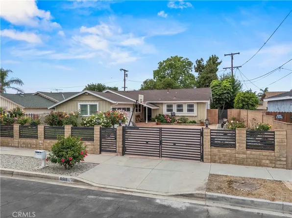 8511 Canterbury Ave, Sun Valley, CA 91352