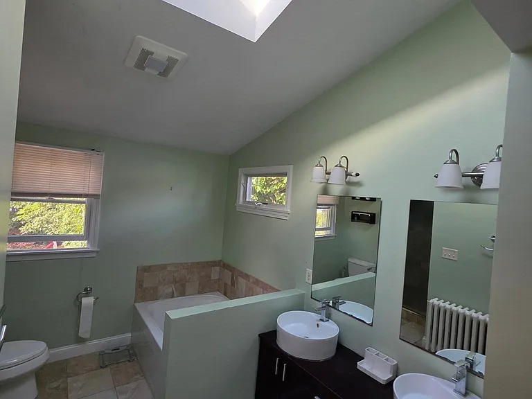 74 Campbell St — Photo 14