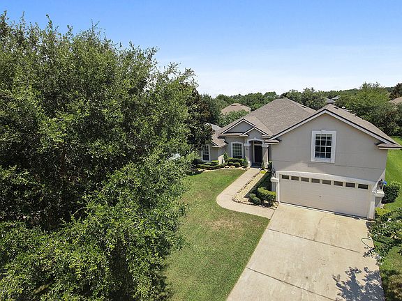 2nd image of 167 Corral Cir