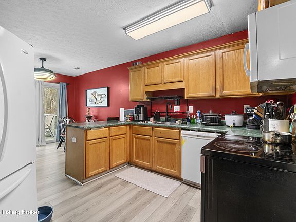5th image of 1706 Cypress Ct