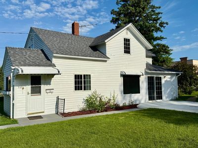 112 4th St E, Park Rapids, MN, 56470