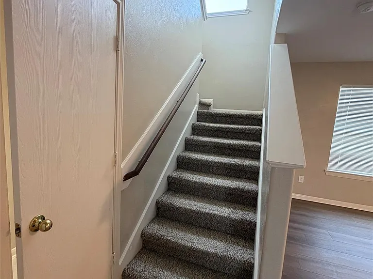 18919 Ayston Dr — Photo 12