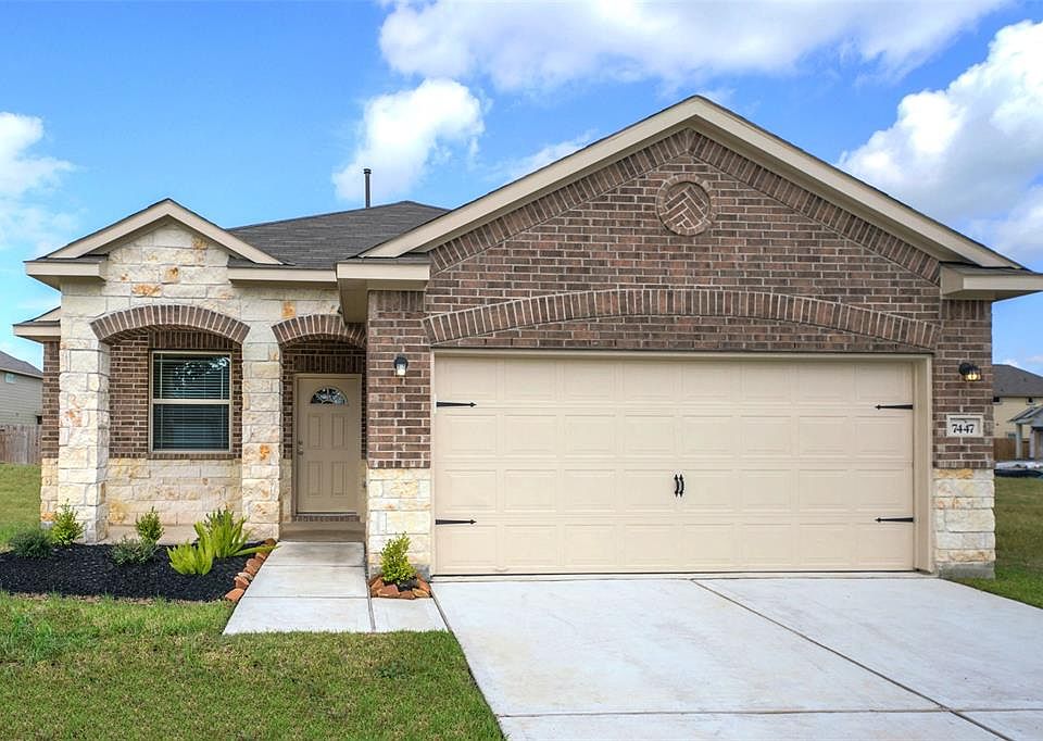 1st image of 10618 Woodson Valley Dr