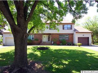 19 Kolas Ct, Middletown, NJ 07748