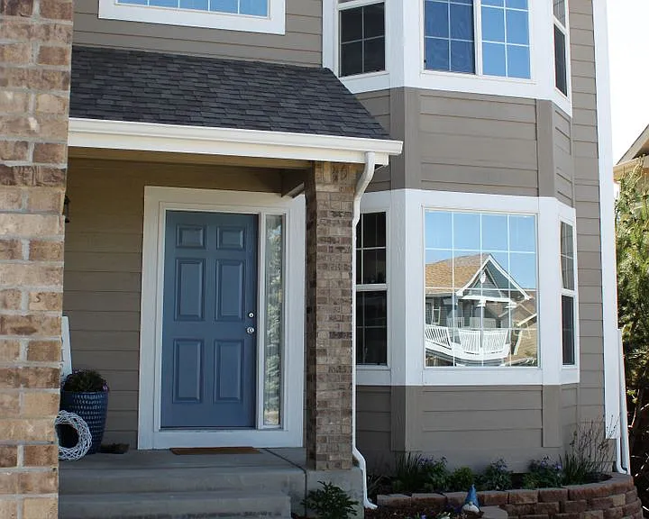 7665 Chancellor Dr — Photo 3