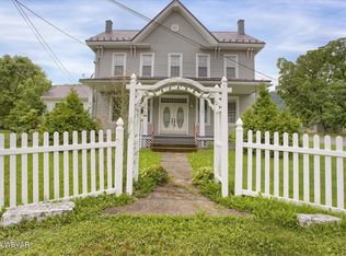 127 Main St, Sonestown, PA 17758