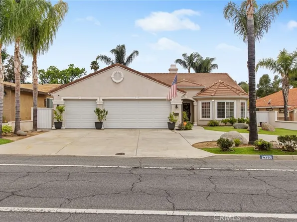 23201 Canyon Lake Dr S, Canyon Lake, CA 92587