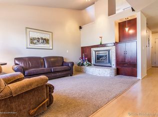 1999 Parkview Cir, Anchorage, AK 99501