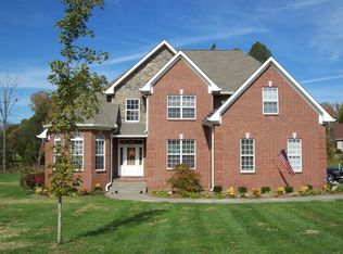 702 Autumn Ridge Ct, Lebanon, TN 37087