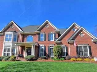 8631 Barclay Woods Ct, Charlotte, NC 28226