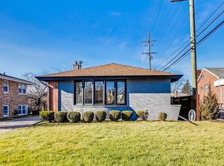 932 N Knight Ave, Park Ridge, IL 60068