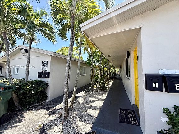 2nd image of 2160 NW 29th St APT 6