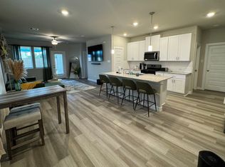 5608 Madden Ln, Houston, TX 77048