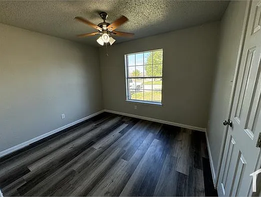 414 Lemon Dr — Photo 10