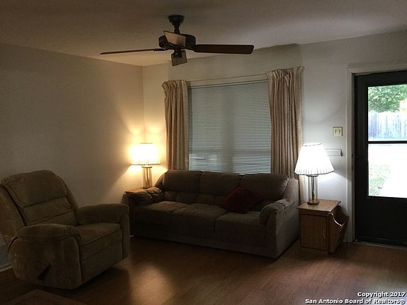 2nd image of 808 Colony Dr