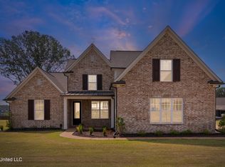 13673 S River Grove Ln, Olive Branch, MS 38654