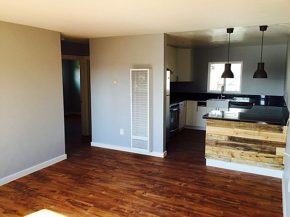 5th image of 4403 College Ave