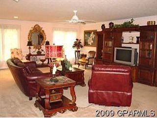 2nd image of 3825 Lockhaven Ln