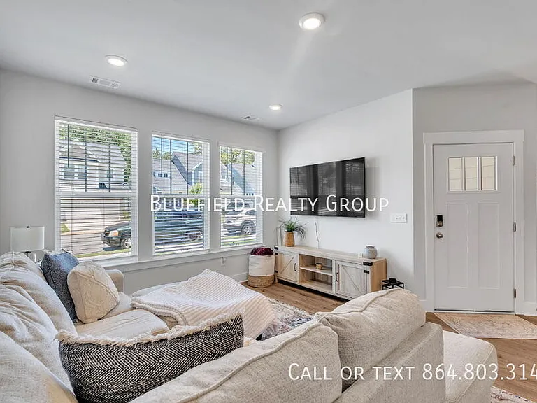 516 Mill Park Way — Photo 4