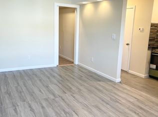 105 Pell Pl #1, Bronx, NY 10464