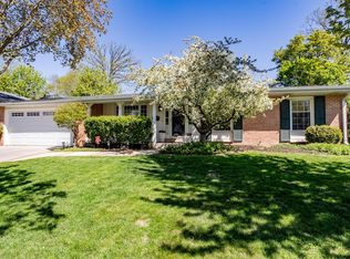 N86W15828 Riverside Bluff Rd, Menomonee Falls, WI 53051