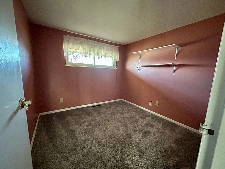 3928 Elmira Dr — Photo 15