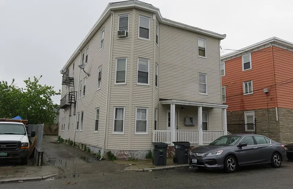 121 Tell St #2F