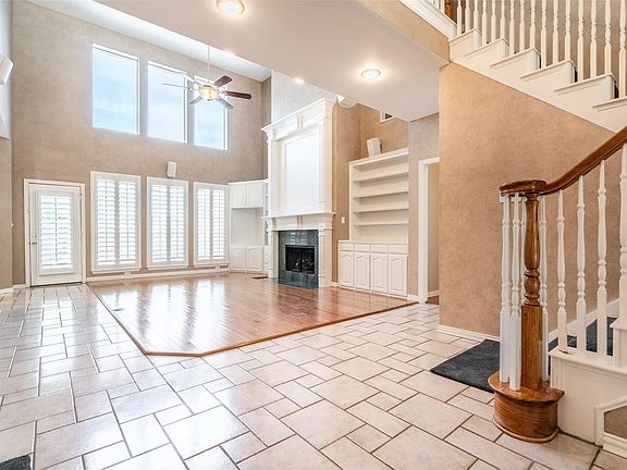 4th image of 6217 Westerley Dr