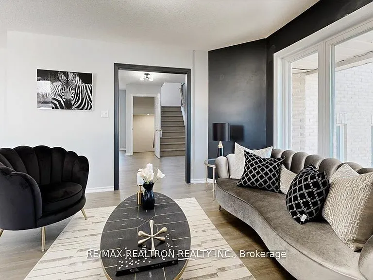 19 Tamarack Trl — Photo 6
