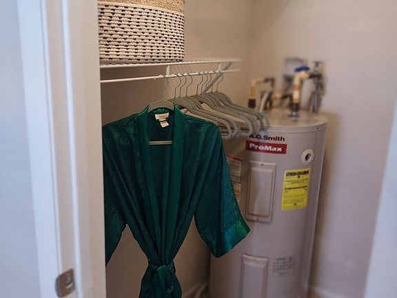 3rd image of 1971 NW 43rd St #2075-A
