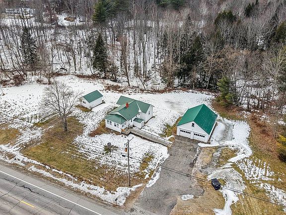 5th image of 905 Wiscasset Rd