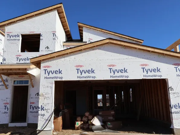 5695 Valleydale Rd, Powell, OH 43065