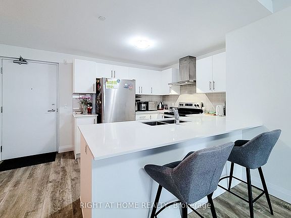 4th image of 1 Redfern Ave #217