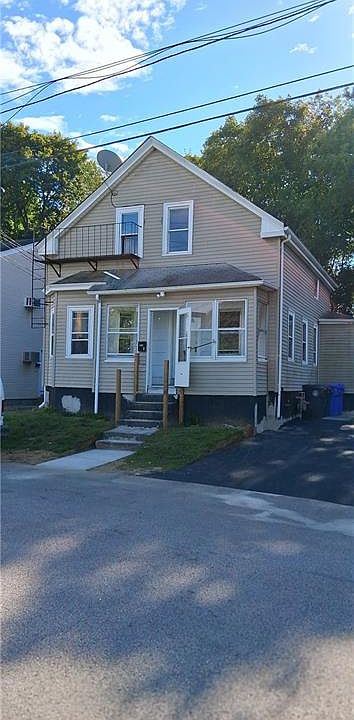 1st image of 91 East Ave
