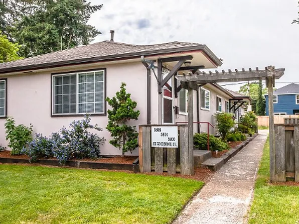 5800-5808 SE Woodstock Blvd #C, Portland, OR 97206