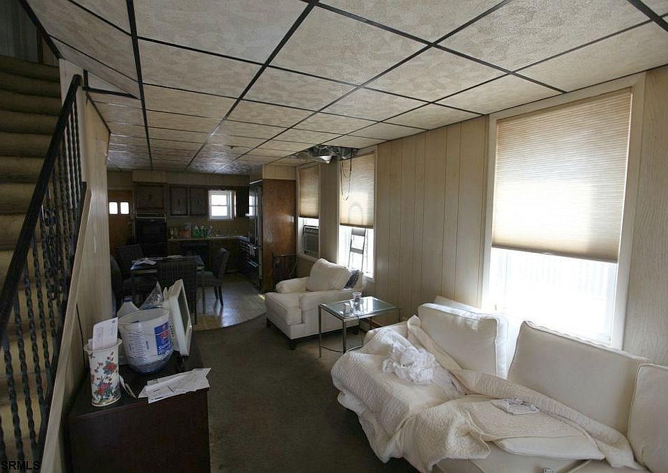 2nd image of 37 S Spray Ave