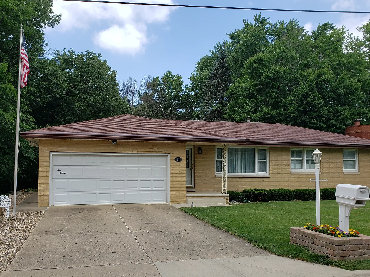 111 Field Grove Rd photo 1