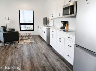 155 Jackson St #504, Oshkosh, WI 54901