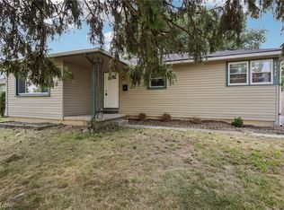 1332 Cloverfield Ave, Kettering, OH 45429