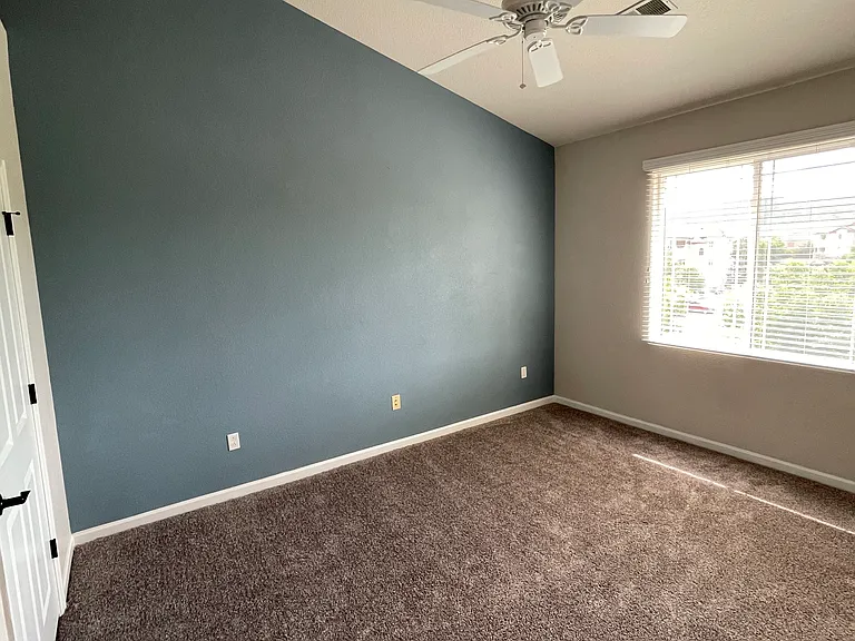 8412 S Holland Ct #303 — Photo 3