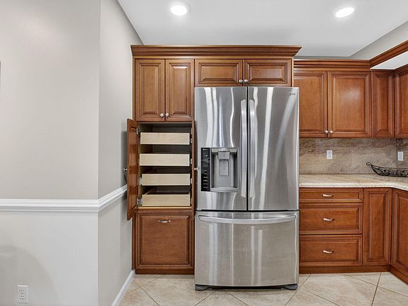 5th image of 9712 Pavarotti Terrace #104