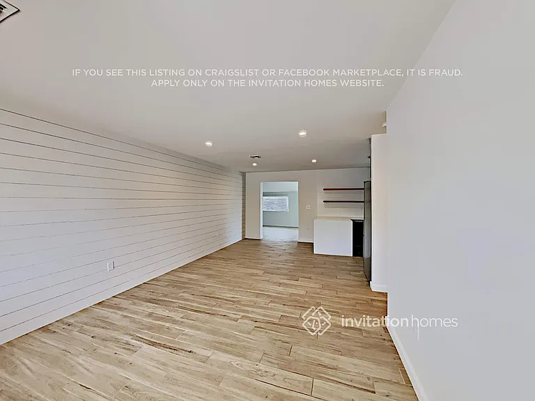 1017 W Elna Rae St — Photo 6