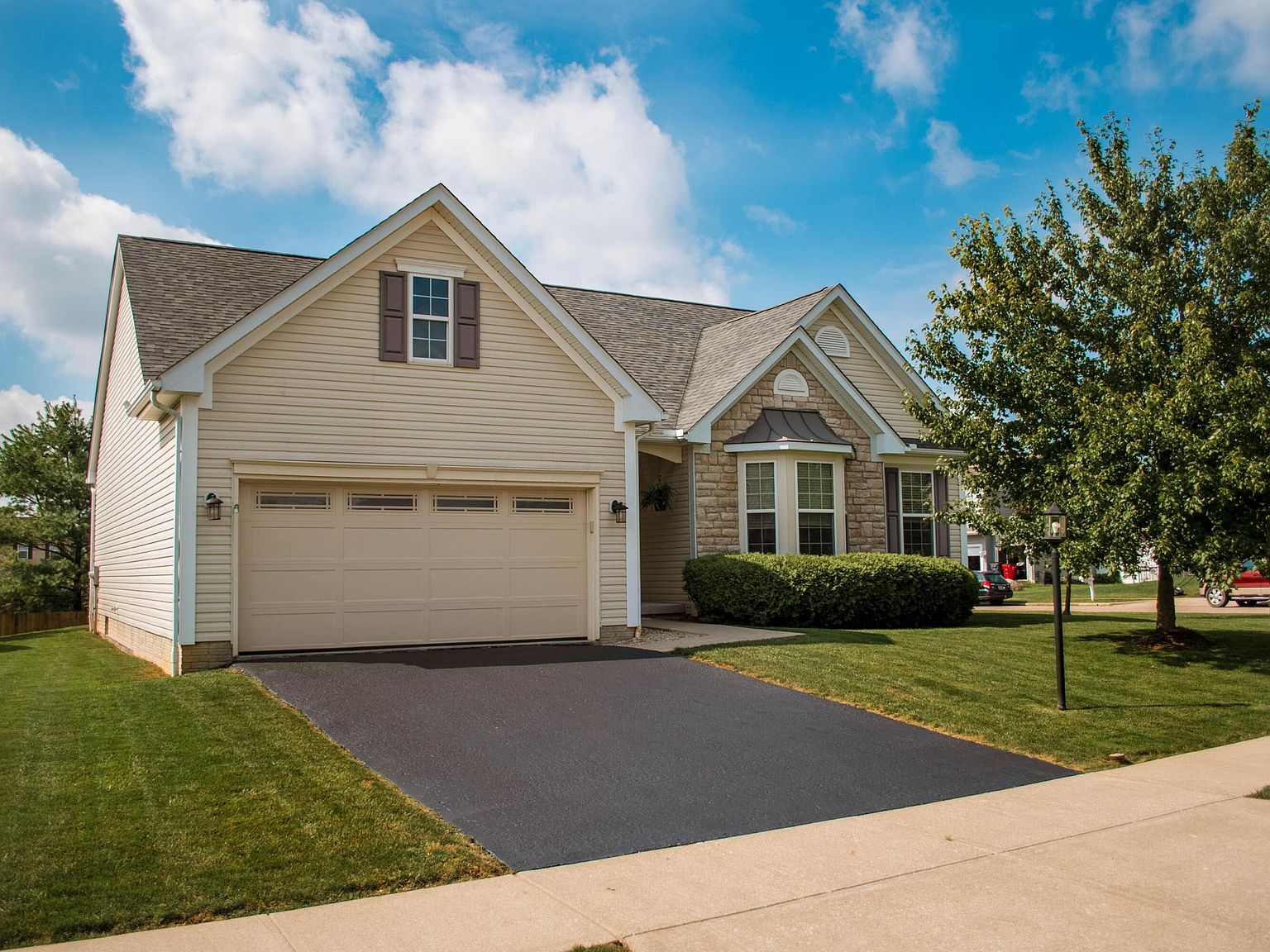 440 Joseph Van Dorn Ct, Pataskala, OH 43062 MLS 223030075 Zillow